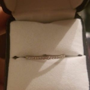 Size 9 1/2 carat diamond band